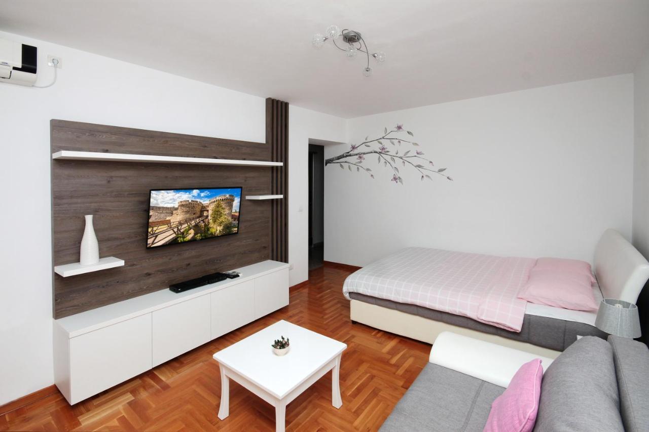 Apartment Lilly Belgrade Luaran gambar